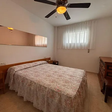 Estartit - 4 Pers, 50 M2, 3/2 - Es-323-93 Apartment